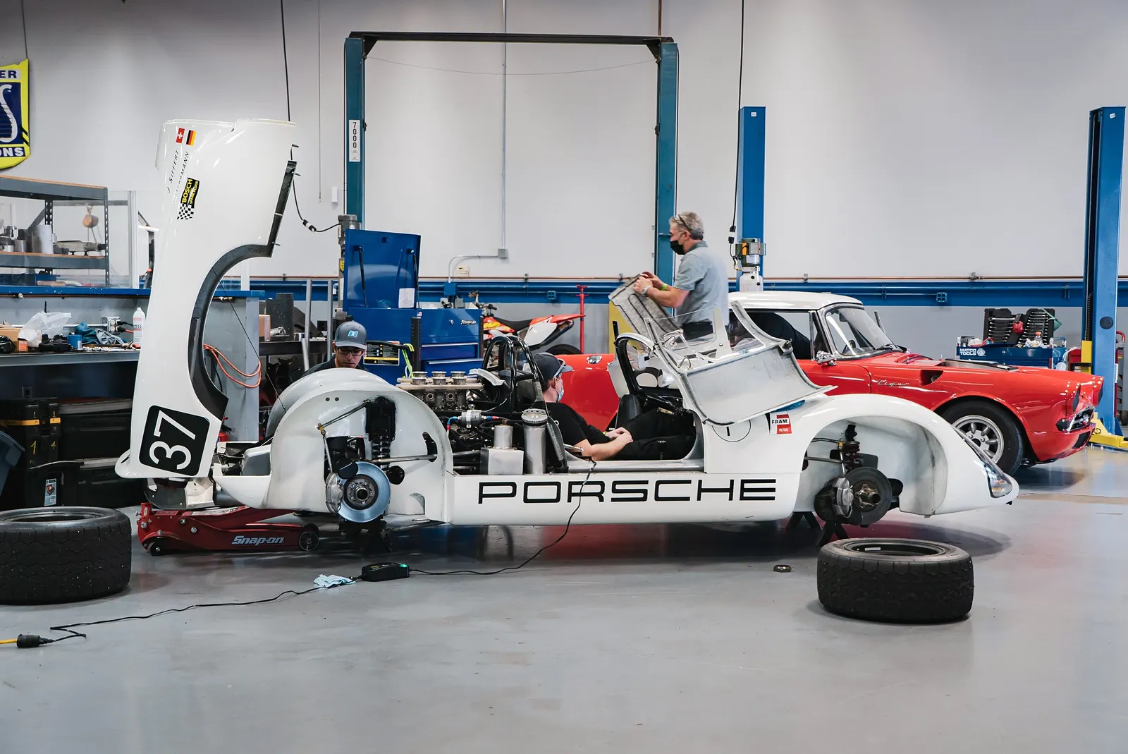 Huffaker Motorsports 111