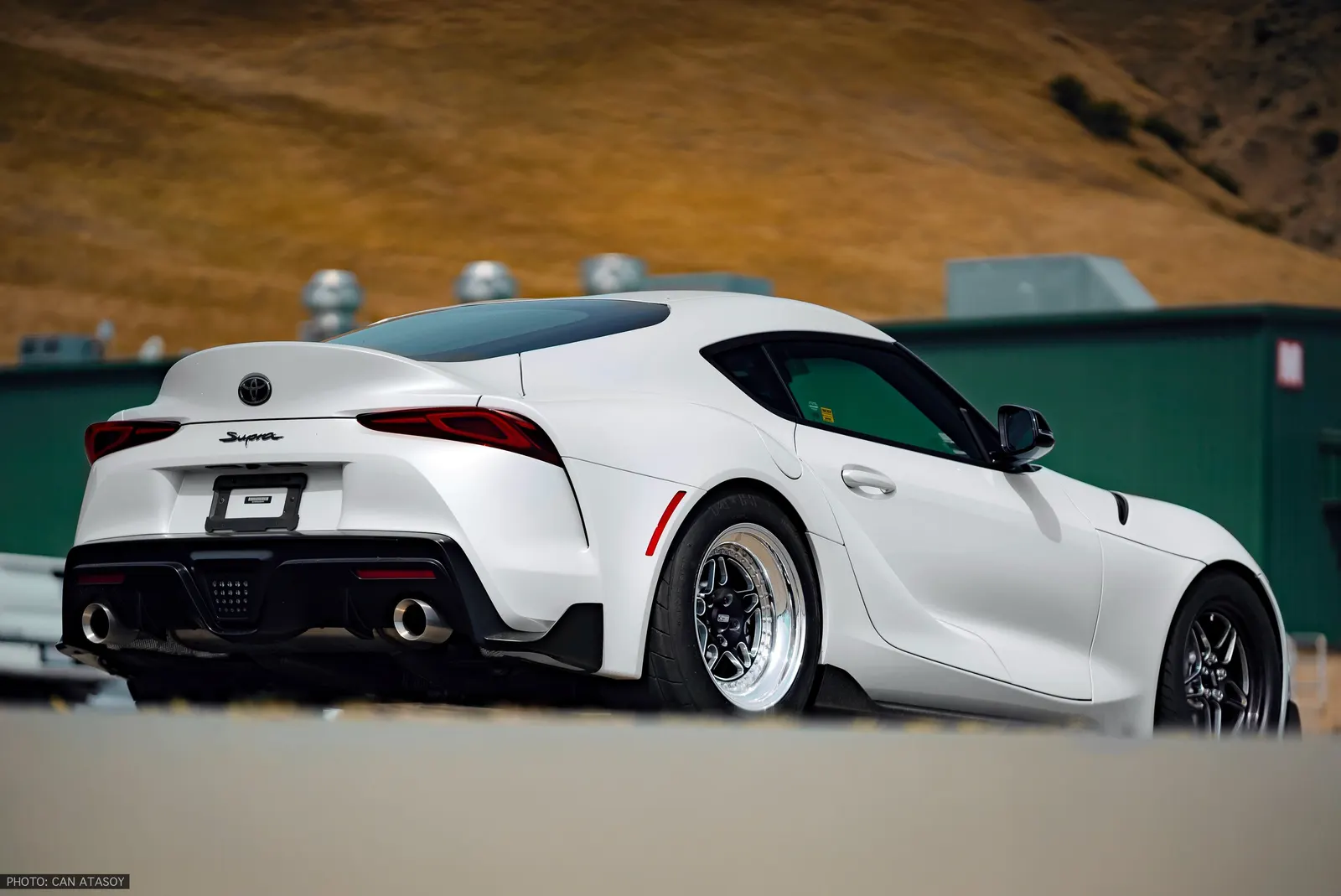 Toyota Supra 6