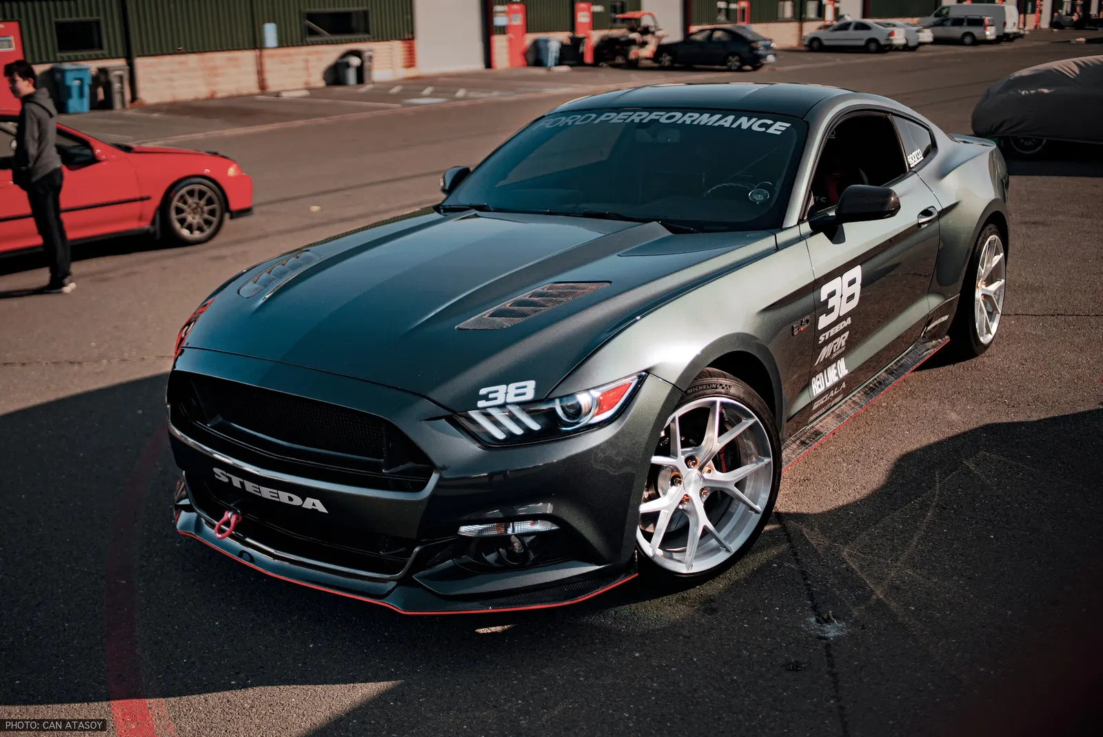 Ford Mustang 5.0 GT 6